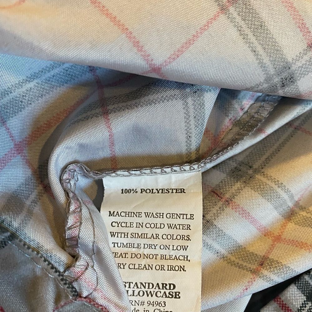 Simple Plaid Pillow Case Set - Picture 4 of 5